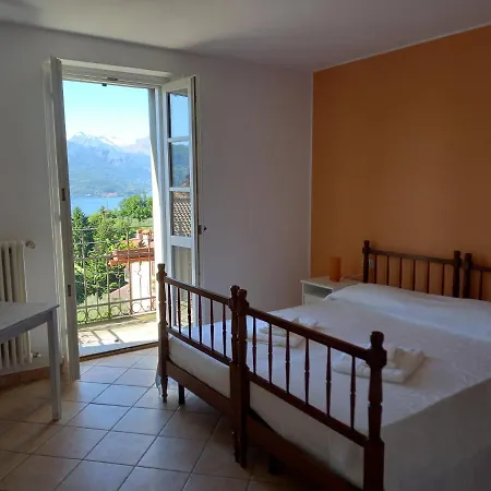 Isoladelsole Bed and breakfast Perledo